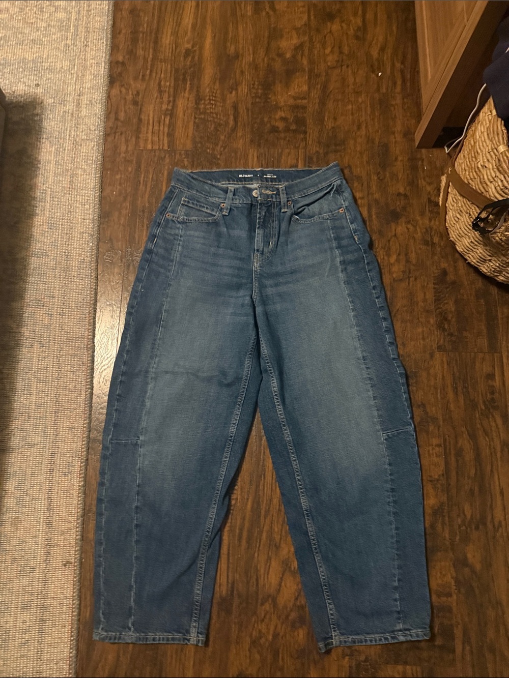 Old Navy Women's Boyfriend Jeans - Medium Blue Wash